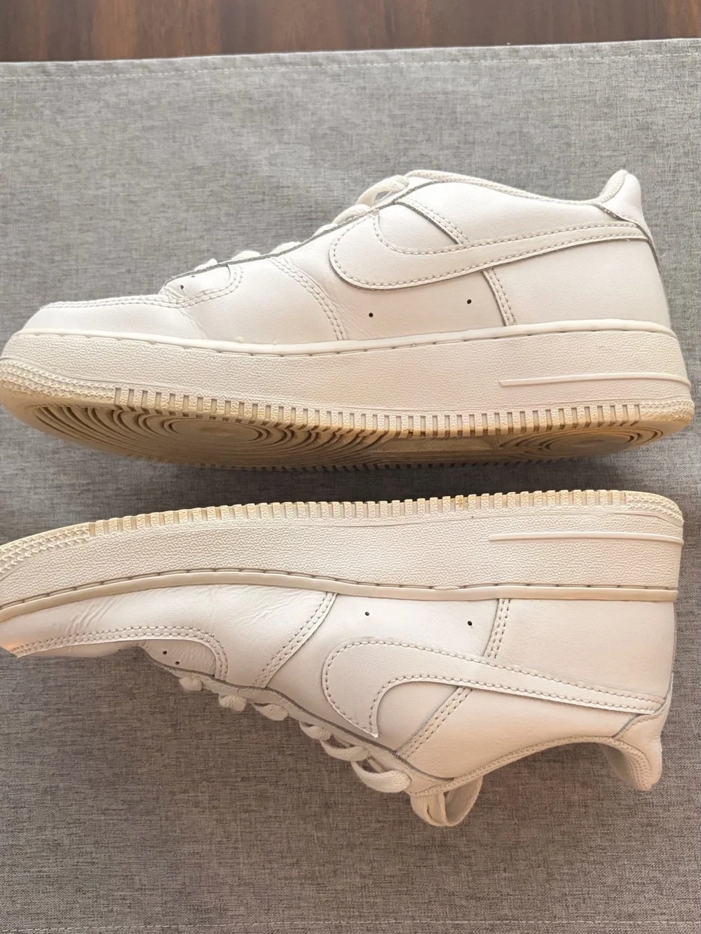 Junior Nike Air Force 1 Size 6Y
